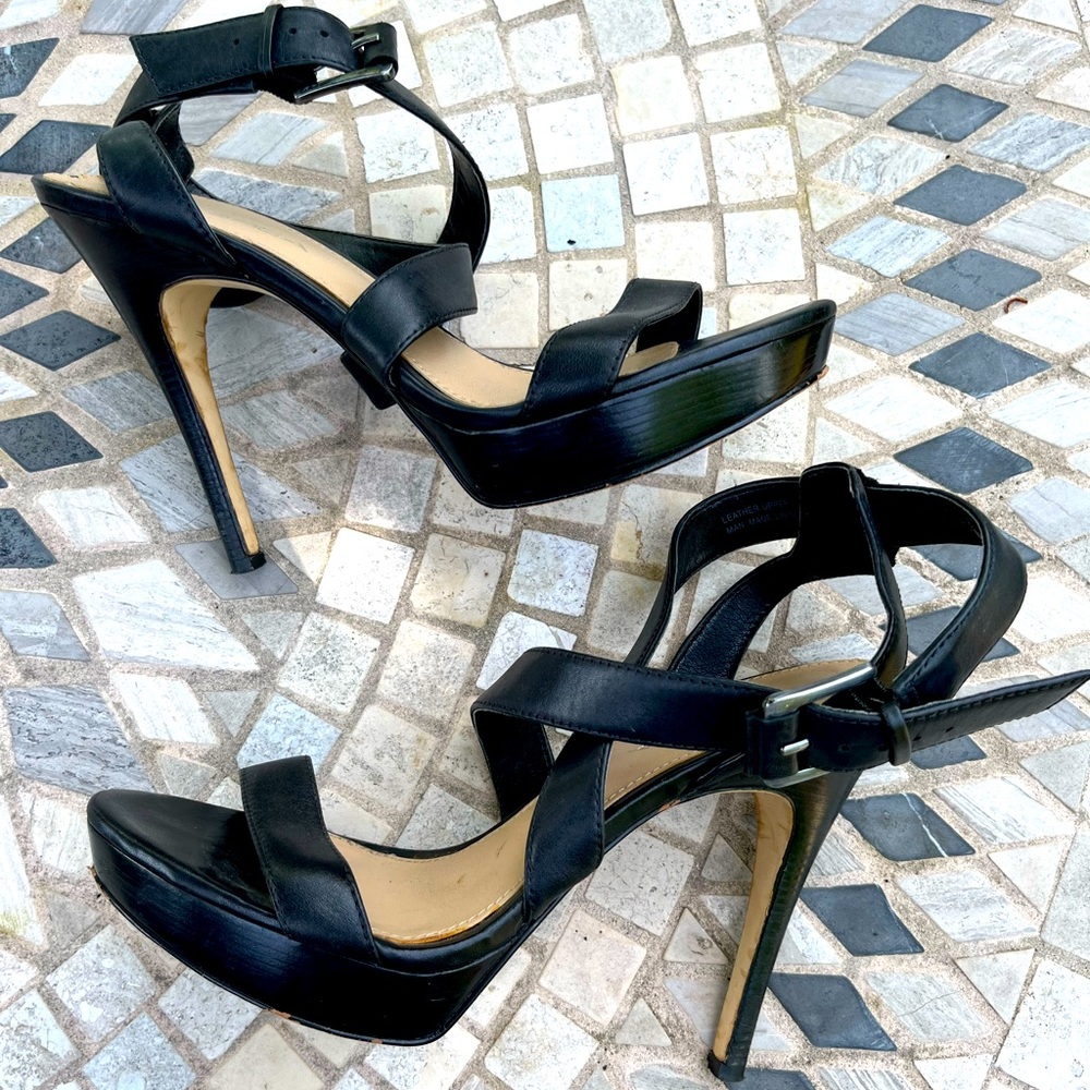 Via Spiga Criss cross platform heels